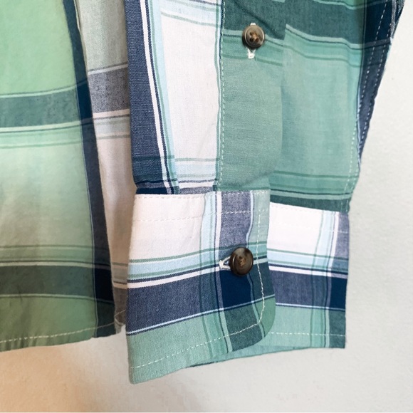 Old Navy • “Everyday Shirt” Plaid Button Down Shirt - Picture 2 of 4